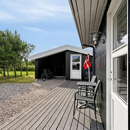 Mirkka - 200m From The Sea By Interhome Semesterbostad *