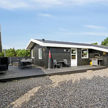 Semesterbostad Mirkka - 200m From The Sea By Interhome *