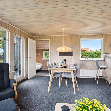 Mirkka - 200m From The Sea By Interhome Semesterbostad Glesborg